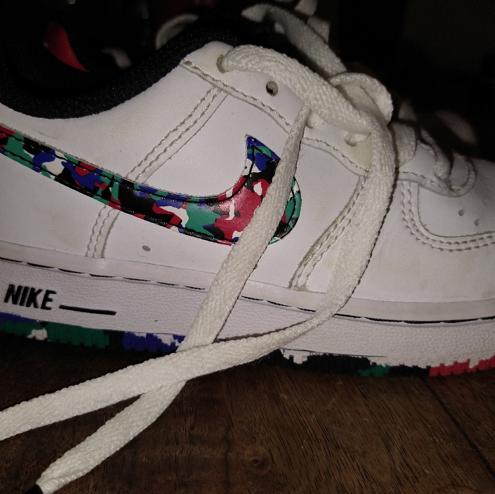 multi colored air forces - Picture 2 of 3